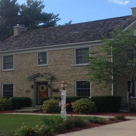 1810 Emerson House Bed & Breakfast - Adults Only Beloit Dış mekan fotoğraf