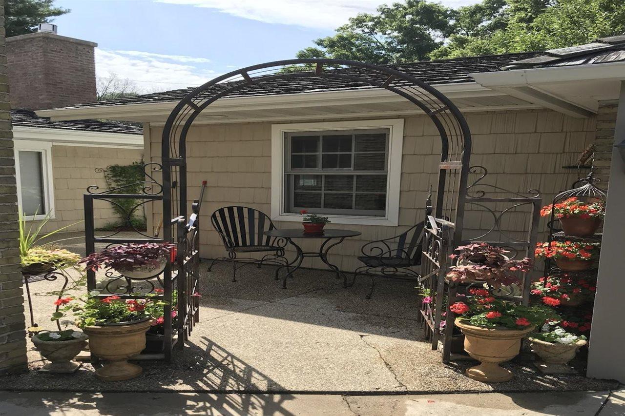 1810 Emerson House Bed & Breakfast - Adults Only Beloit Dış mekan fotoğraf